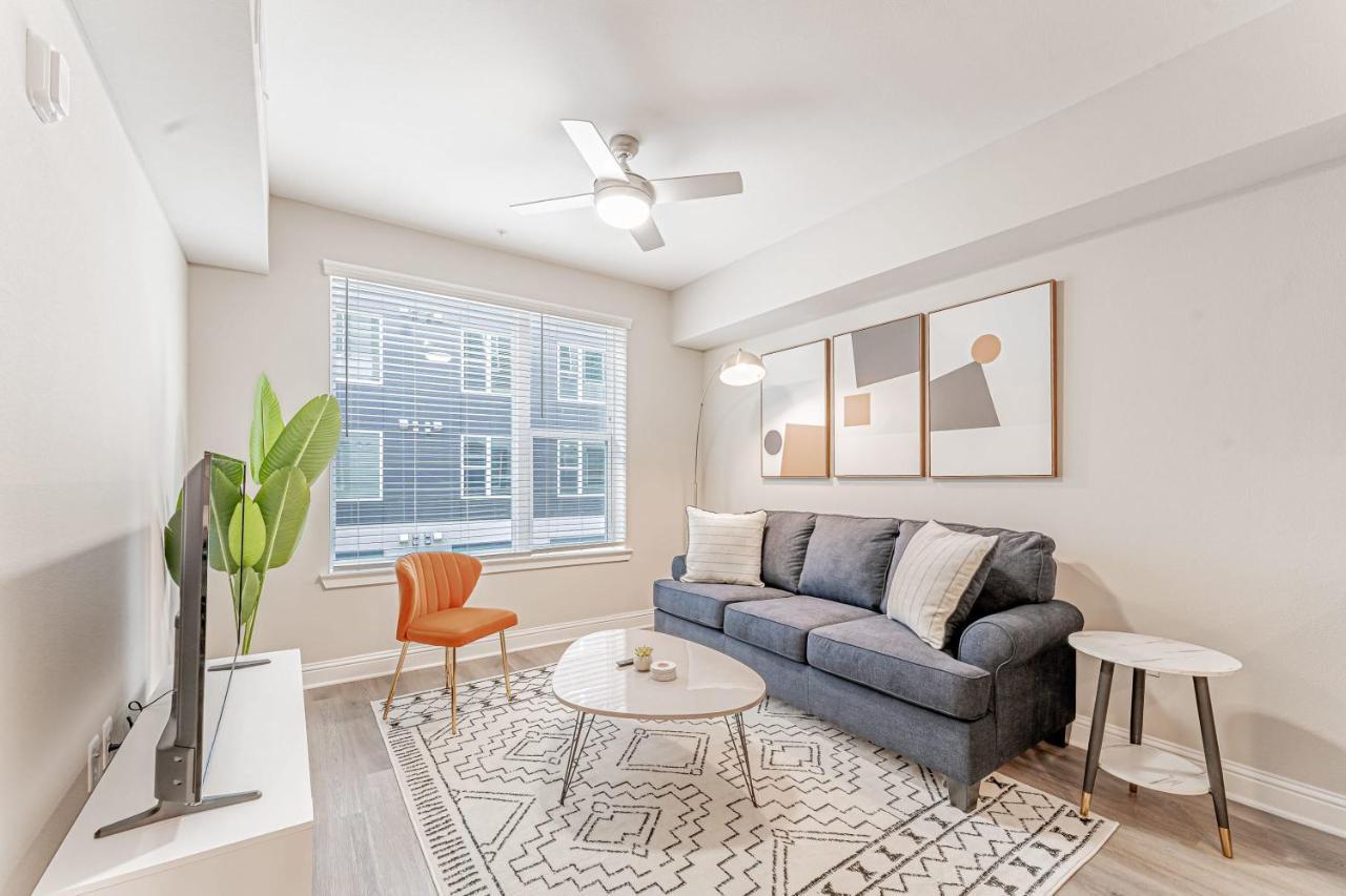 Upscale Modern Apts - Free Parking, Fast Wifi, Courtyard Leilighet Austin Eksteriør bilde