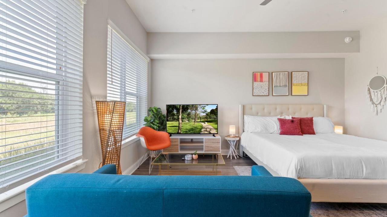Upscale Modern Apts - Free Parking, Fast Wifi, Courtyard Leilighet Austin Eksteriør bilde